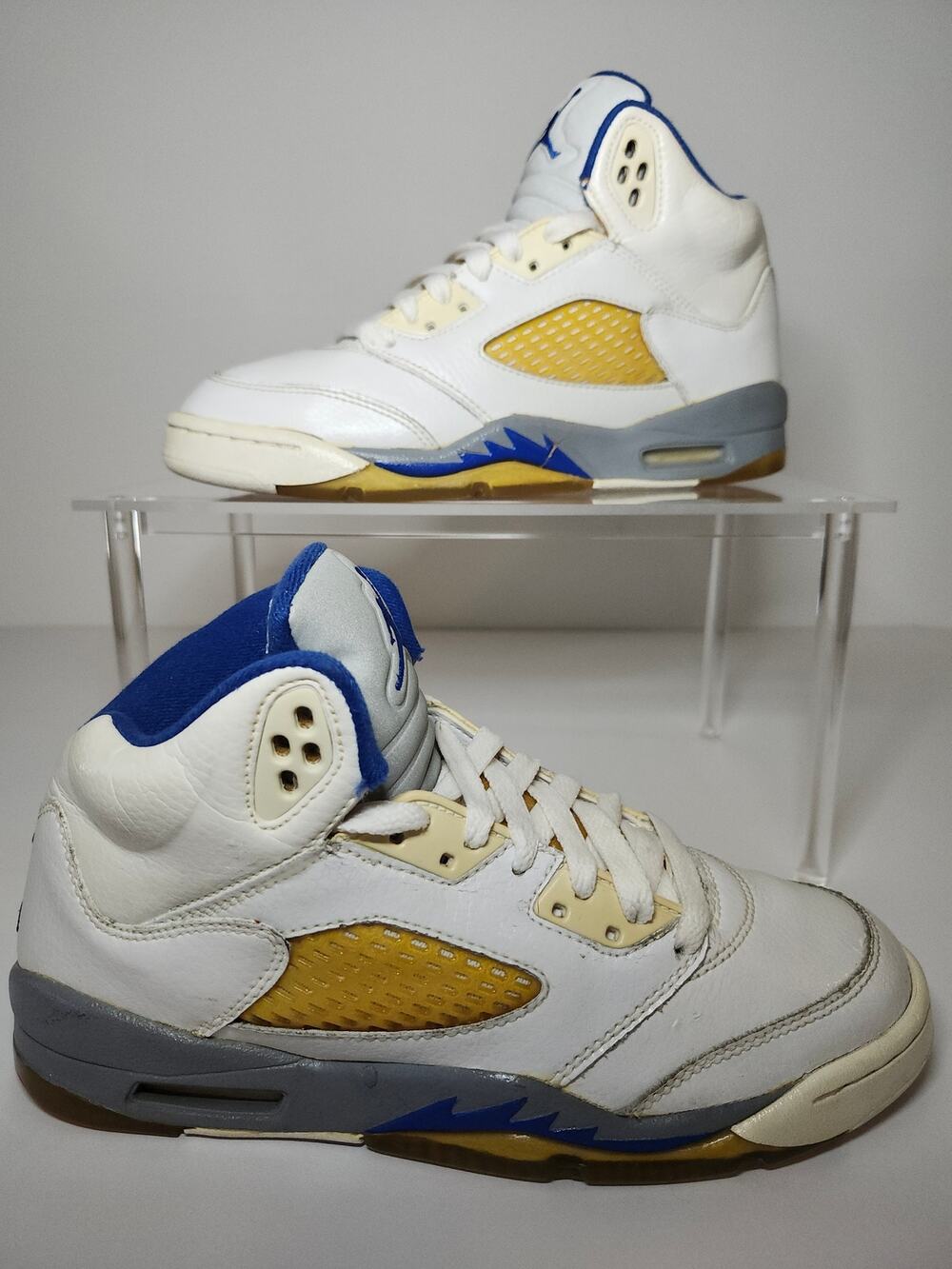 Air Jordan Boys 5 Retro Stealth Sneakers Kicks Sport Royal White Leather Size 6Y